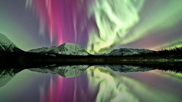 northern-lights-aurora.jpg